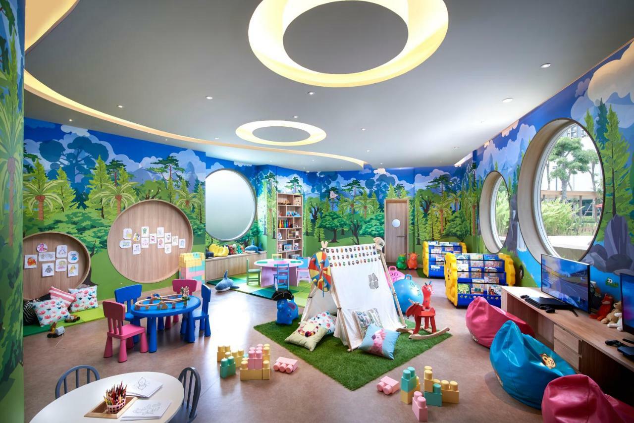 Hotel Amari Pattaya Exterior foto The Club, the hotel's children's club